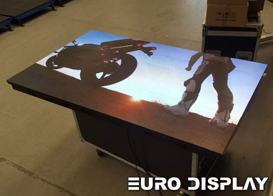 Indoor LED display 1.6x0.8 m p2.5 for advertising